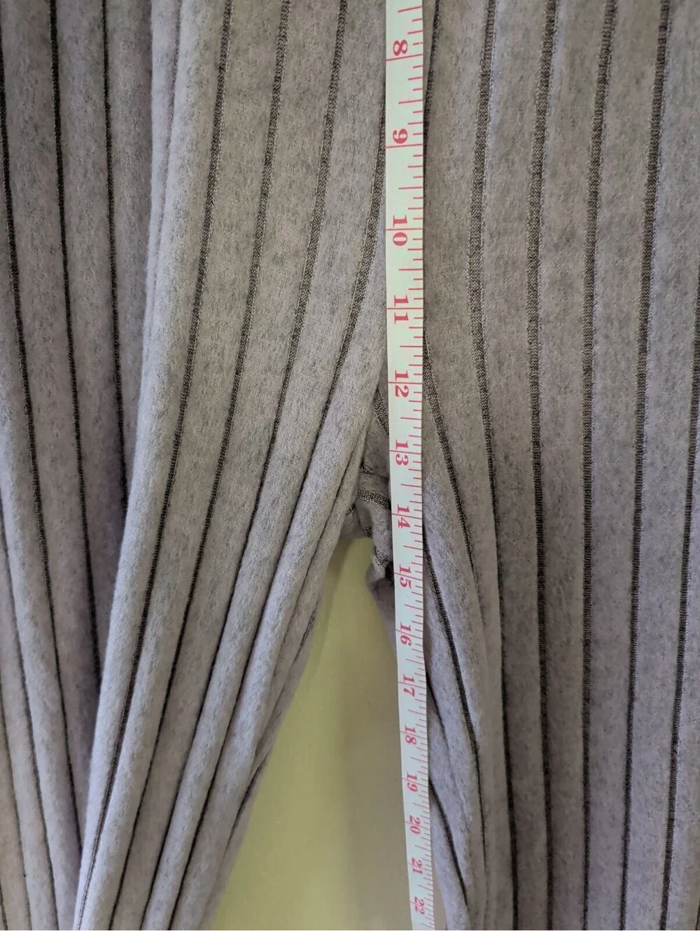 NWOT Medium Lavender Ribbed Knit Hoodie and Pants Lounge Set
